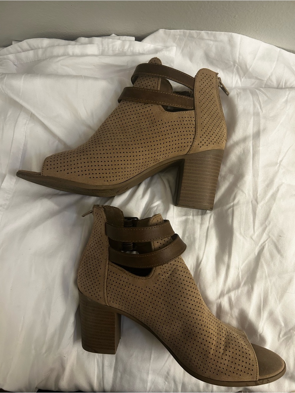 Taupe Perforated Peep Toe Ankle Booties Block Heel Buckle size 7
